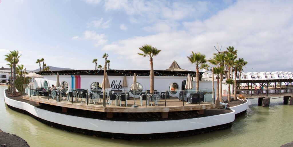 restaurant lido on the islands sands beach lanzarote